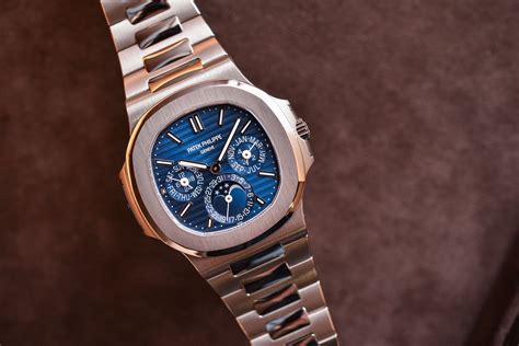 patek philippe nautilus perpetual calendar rose gold